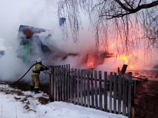 В деревне Волжанка Ивановского района сгорел частный дом на площади 150 квадратов